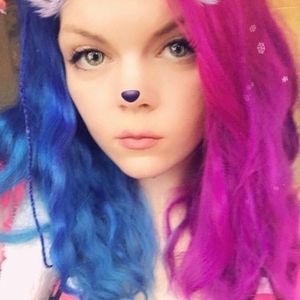 Meet your Posher, Charmaine